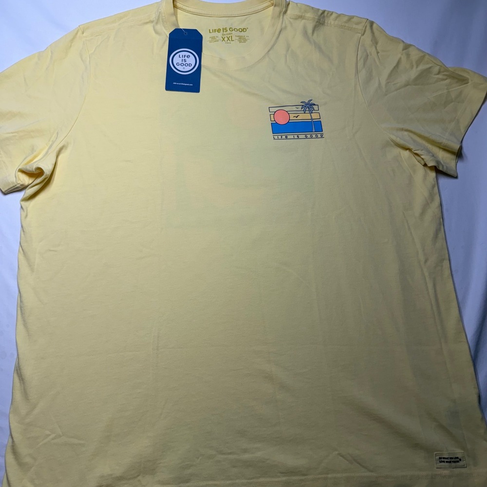 Life Is Good Mens XXL Crusher Tee Yellow Palm Tree Sunset Graphic T-Shirt NWT